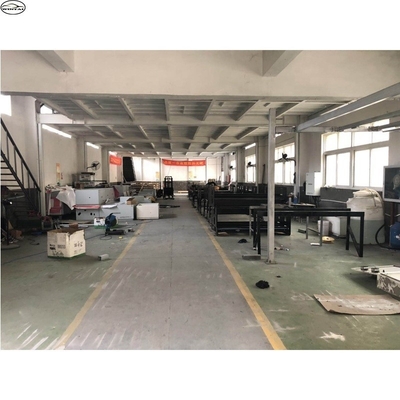 Μέγιστο μέγεθος οχήματος 5500*2200*2000mm Μηχανή πλύσης αυτοκινήτων χωρίς άγγιγμα με σύστημα ξεπλύματος εδάφους