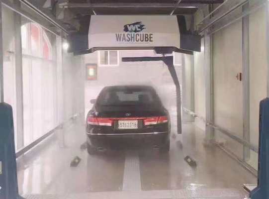 360 αυτόματο ρομπότ πλύσης αυτοκινήτων δύο άξονες που κινούνται αυτόματο άθικτο πλύση αυτοκινήτων υψηλή πίεση αντίστροφη όσμωση μηχανή νερού