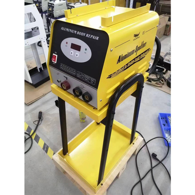 Επισκευή τρύπων σε αλουμινένιο αμάξωμα